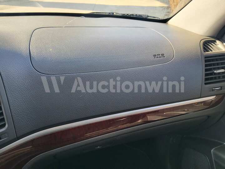 Hyundai SantaFe 2010 — 41