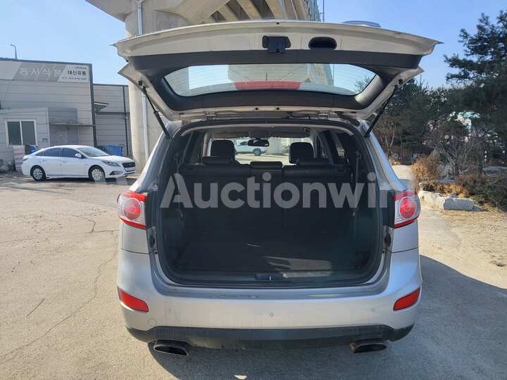 Hyundai SantaFe 2010 — 51