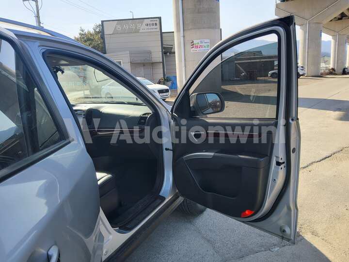 Hyundai SantaFe 2010 — 58