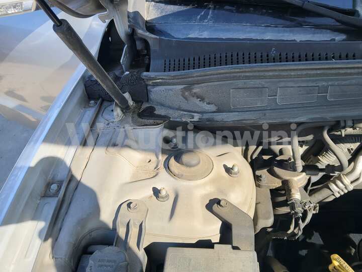 Hyundai SantaFe 2010 — 61