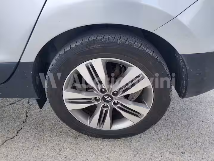 Hyundai Tucson 2012 — 14