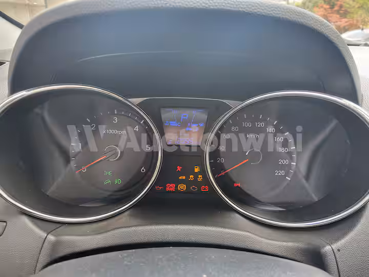 Hyundai Tucson 2012 — 36