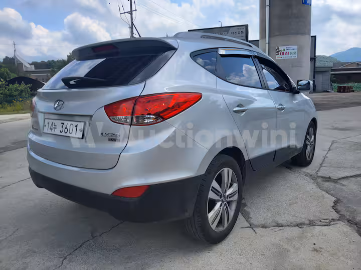 Hyundai Tucson 2012 — 5