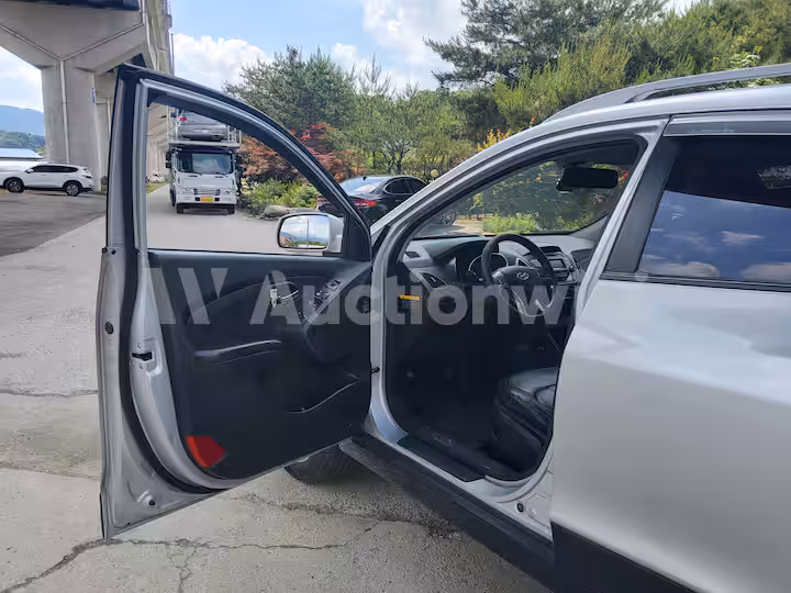 Hyundai Tucson 2012 — 45