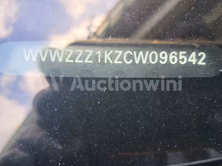 Volkswagen Golf 2012 — 33