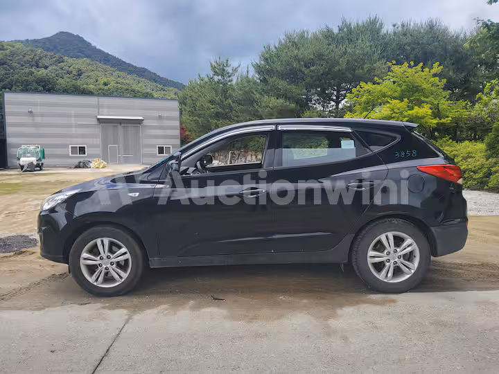 Hyundai Tucson 2011 — 2
