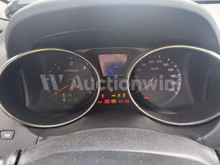 Hyundai Tucson 2011 — 37