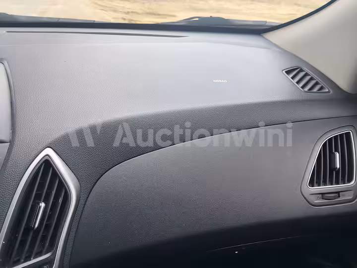 Hyundai Tucson 2011 — 42