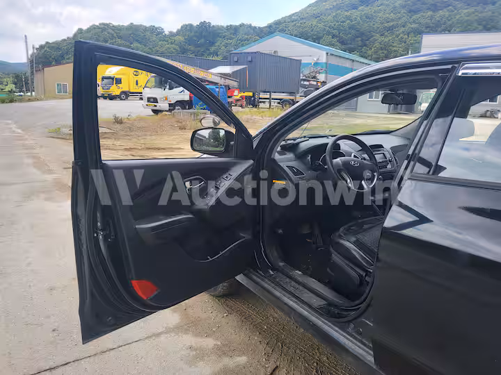Hyundai Tucson 2011 — 45