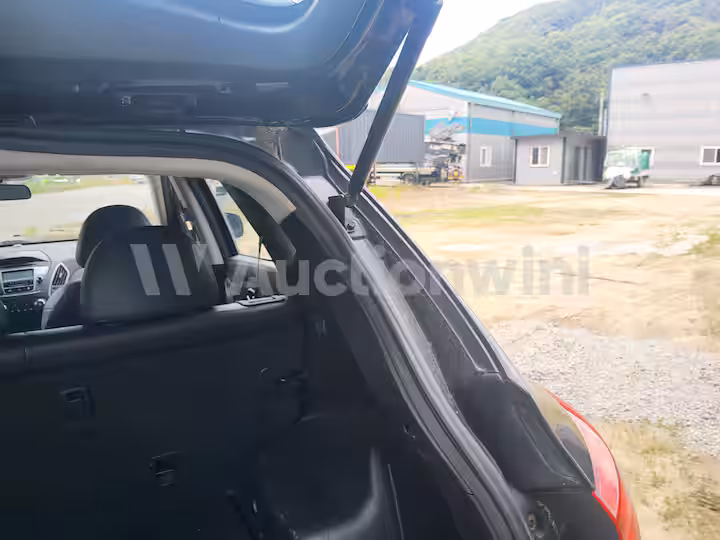 Hyundai Tucson 2011 — 54