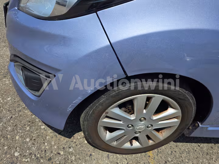 Chevrolet Spark 2015 — 14