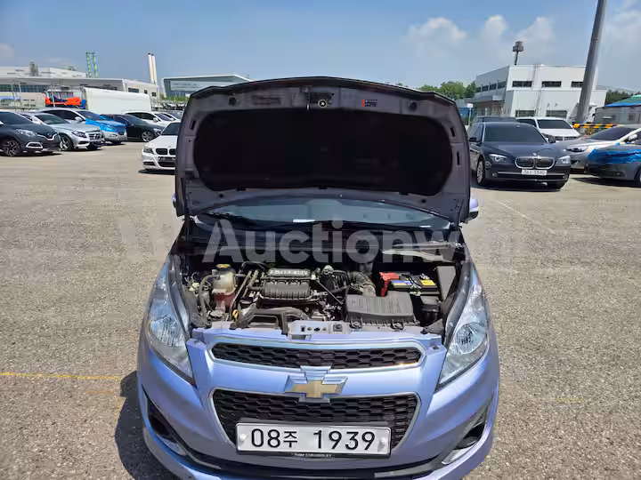 Chevrolet Spark 2015 — 33