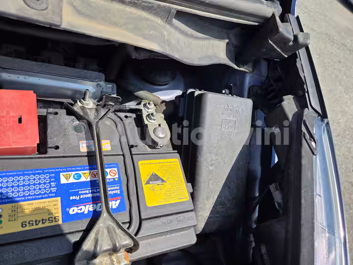 Chevrolet Spark 2015 — 38