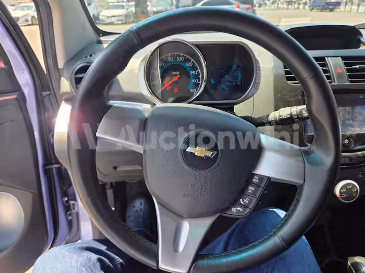 Chevrolet Spark 2015 — 54