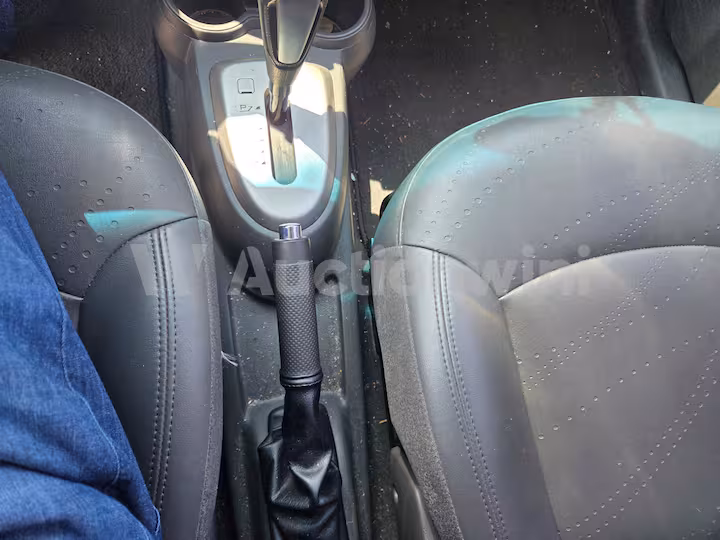 Chevrolet Spark 2015 — 59