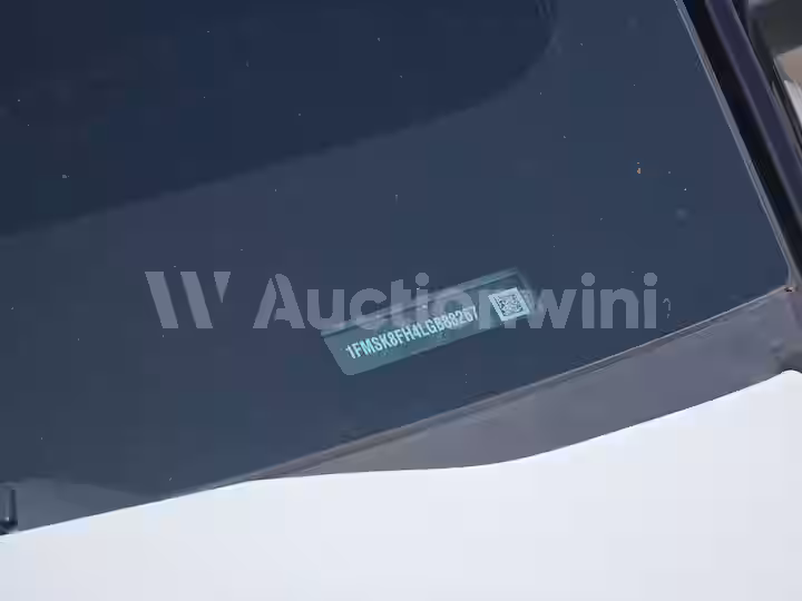 Ford Explorer 2020 — 13