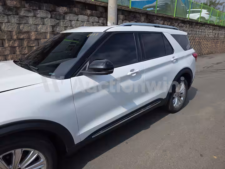 Ford Explorer 2020 — 14
