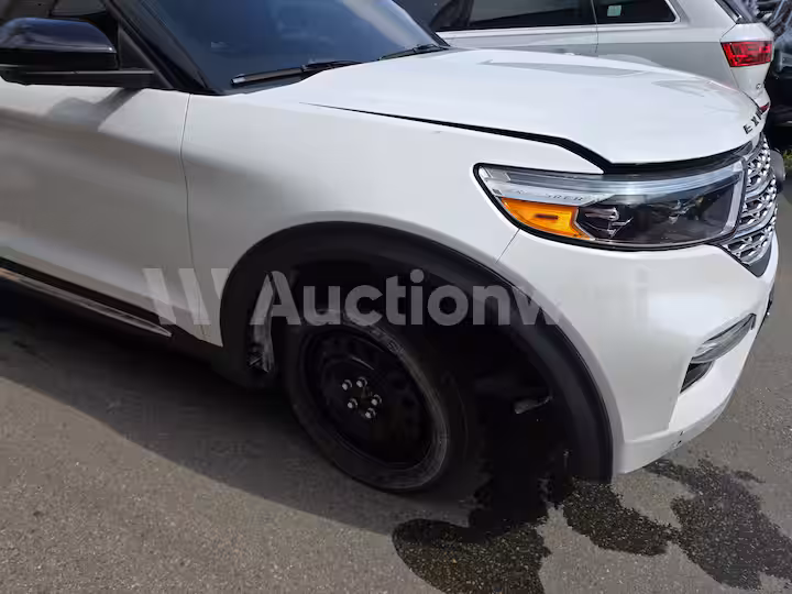 Ford Explorer 2020 — 19