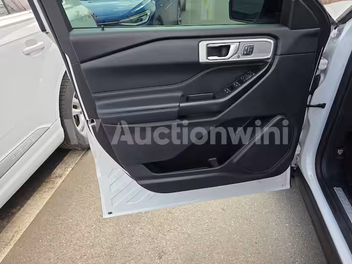 Ford Explorer 2020 — 27