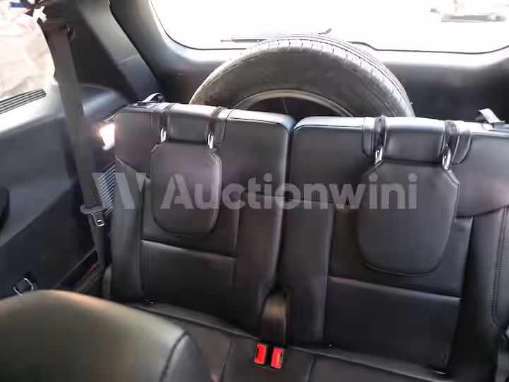 Ford Explorer 2020 — 41
