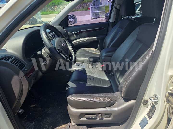 Hyundai SantaFe 2010 — 20