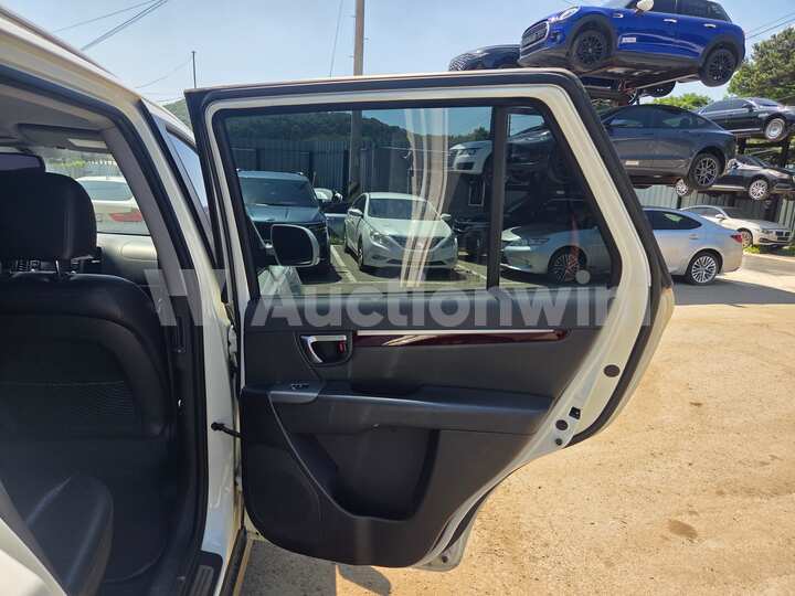 Hyundai SantaFe 2010 — 25