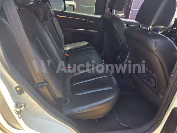 Hyundai SantaFe 2010 — 26