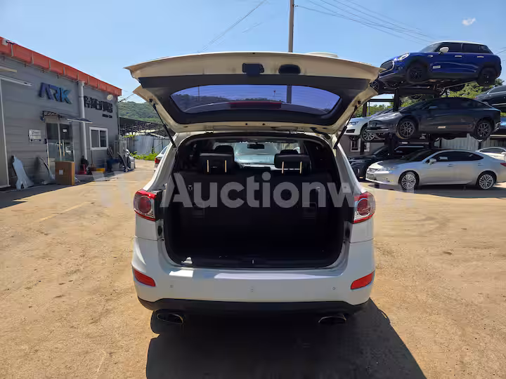 Hyundai SantaFe 2010 — 27