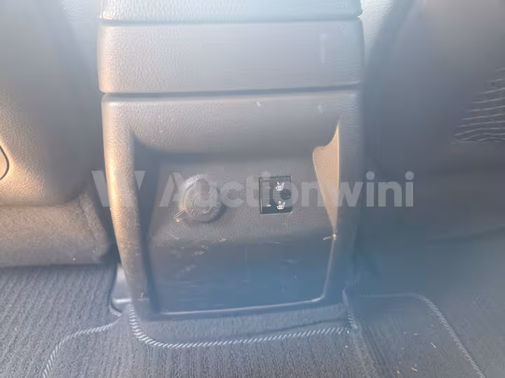 Hyundai SantaFe 2010 — 41