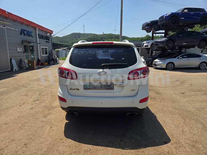 Hyundai SantaFe 2010 — 6