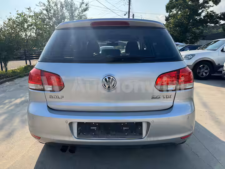 Volkswagen Golf 2012 — 9