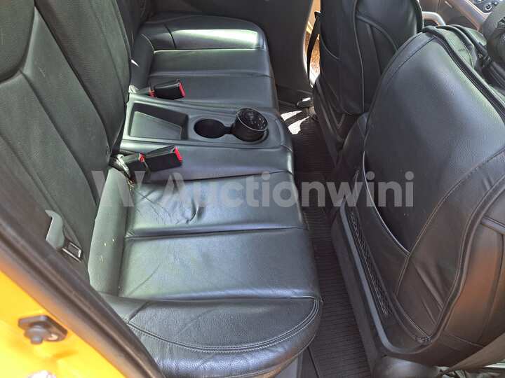 Hyundai Veloster 2012 — 32