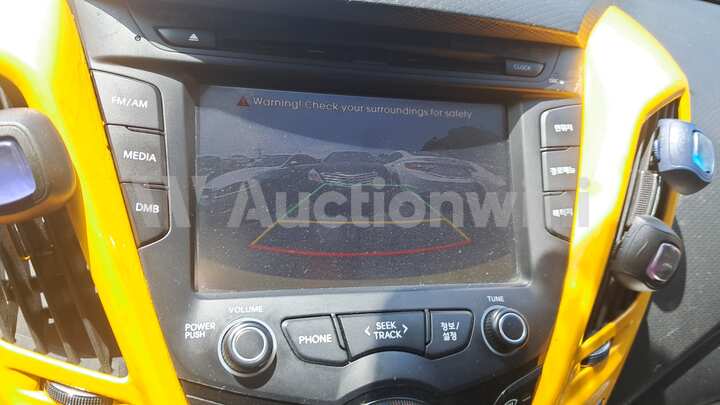 Hyundai Veloster 2012 — 37