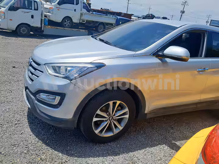 Hyundai SantaFe 2015 — 2