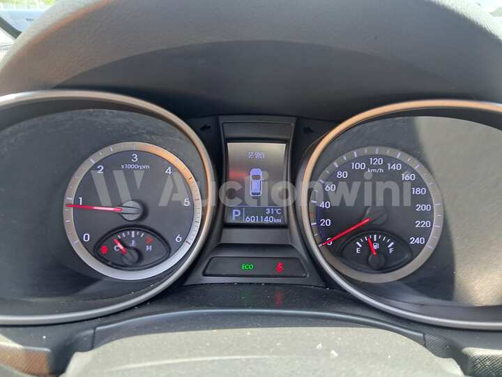 Hyundai SantaFe 2015 — 16