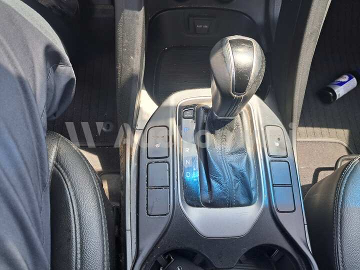 Hyundai SantaFe 2015 — 19