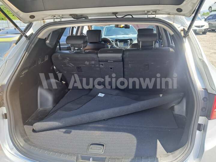 Hyundai SantaFe 2015 — 28