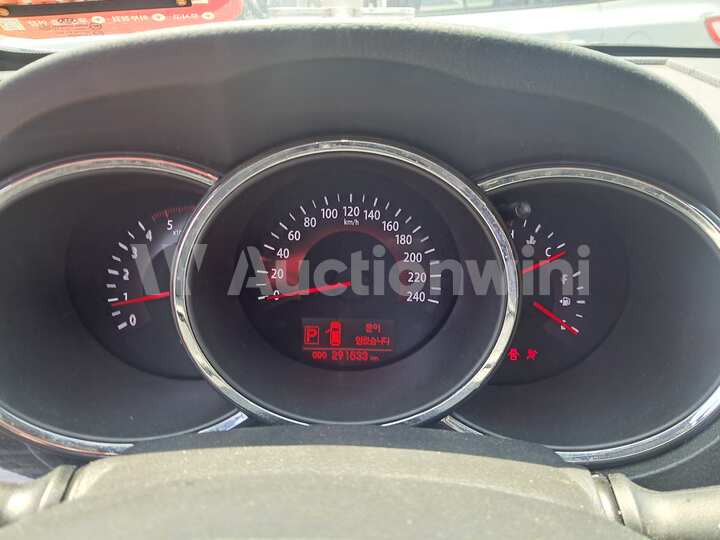 Kia Sorento 2010 — 18