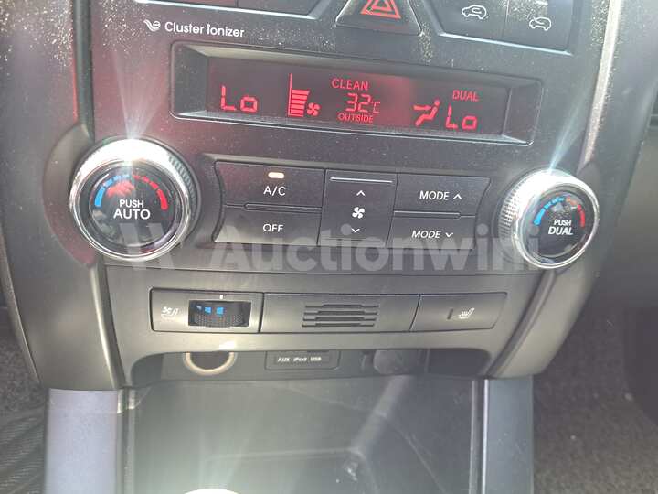 Kia Sorento 2010 — 21