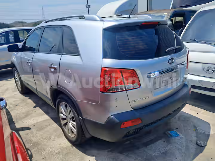 Kia Sorento 2010 — 4