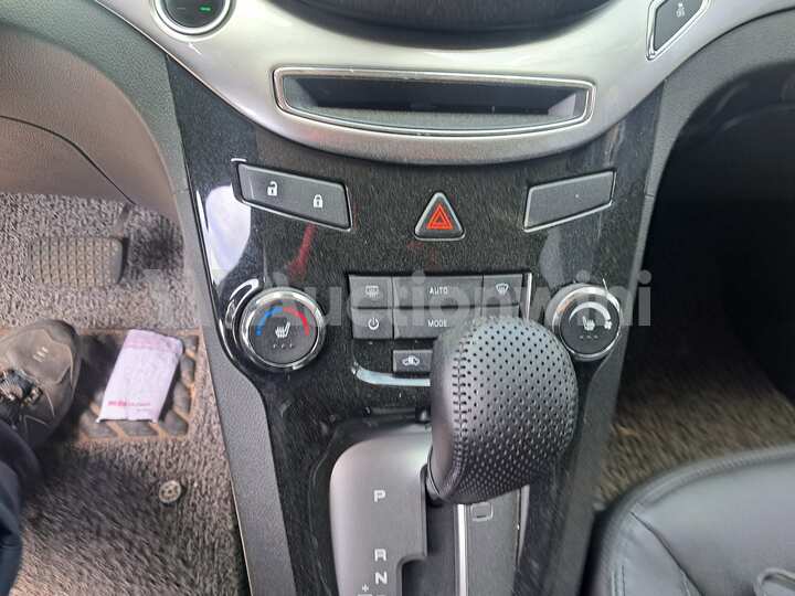 Chevrolet Orlando 2014 — 21