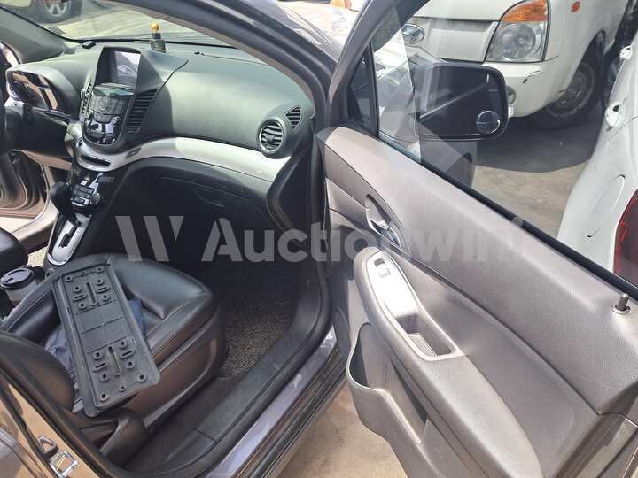 Chevrolet Orlando 2014 — 32