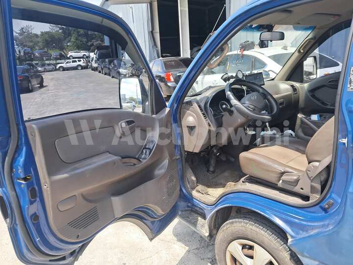 Hyundai Porter2 2012 — 27