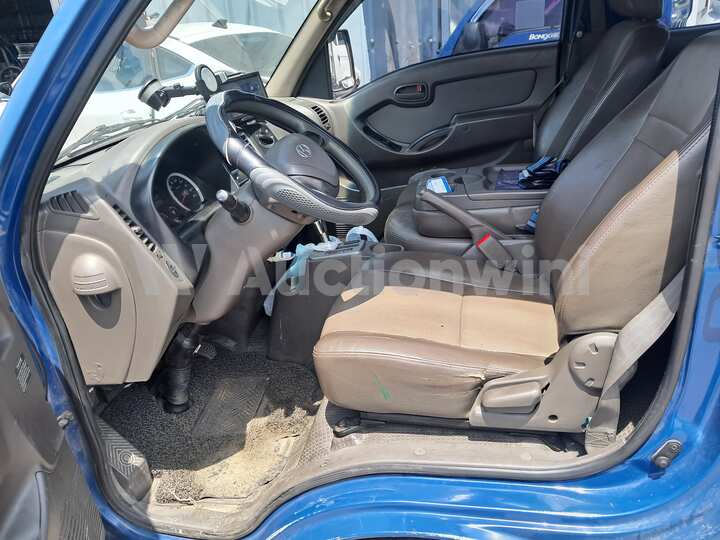 Hyundai Porter2 2012 — 28