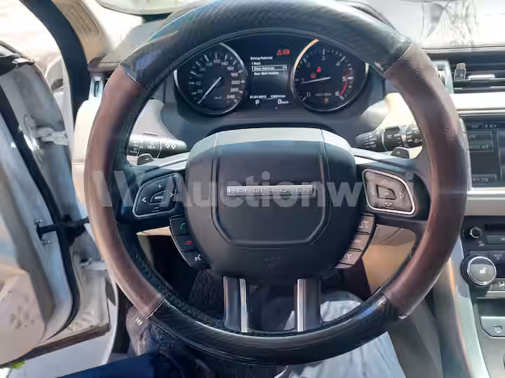 Land Rover Range Rover Evoque 2015 — 48