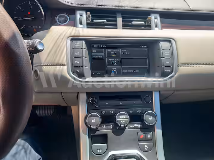 Land Rover Range Rover Evoque 2015 — 50