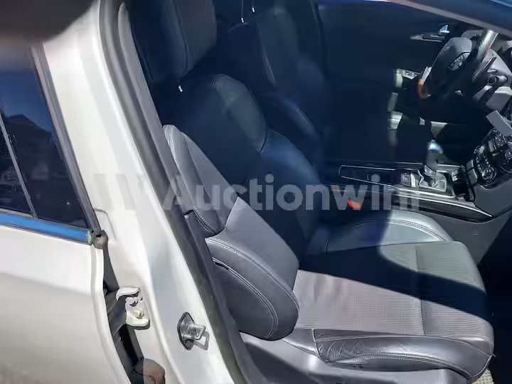 Peugeot 508 2014 — 27