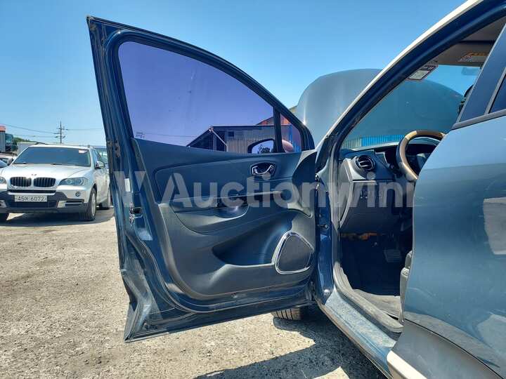 Renault QM3 2015 — 37