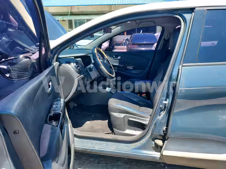 Renault QM3 2015 — 38