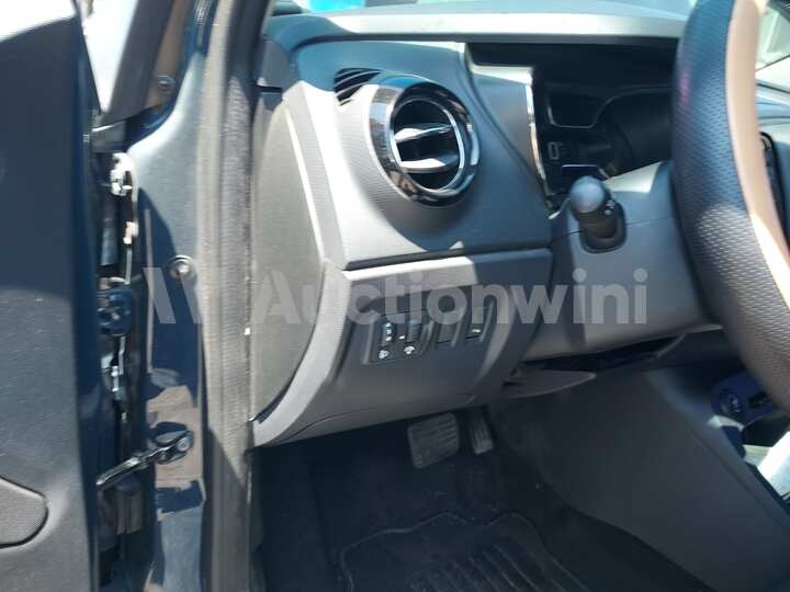 Renault QM3 2015 — 43